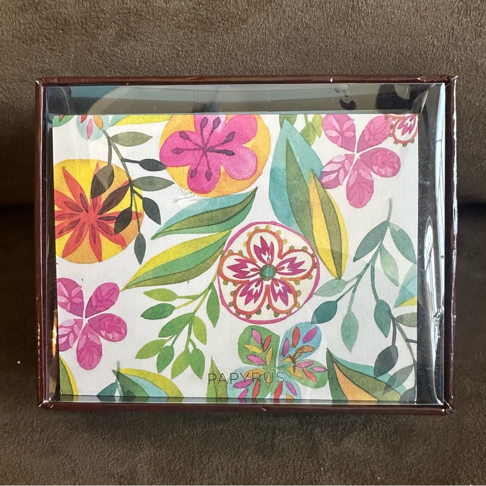 Papyrus Set 20 Floral Paisely Notecards Lined Envelopes